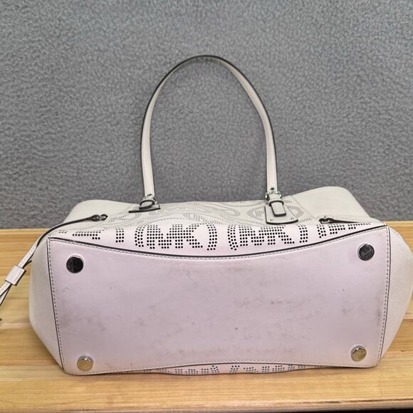 Michael Kors Voyager Tote Bag Optic White Leather NWT MK Logo Shoulder Handbag - Picture 3 of 15